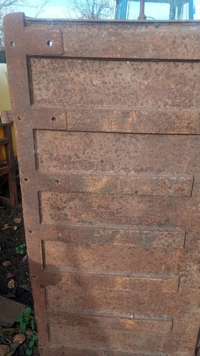 Продам ковш до трактора Т-25