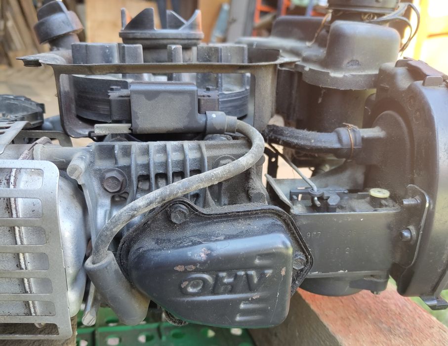 Silnik do kosiarki na części