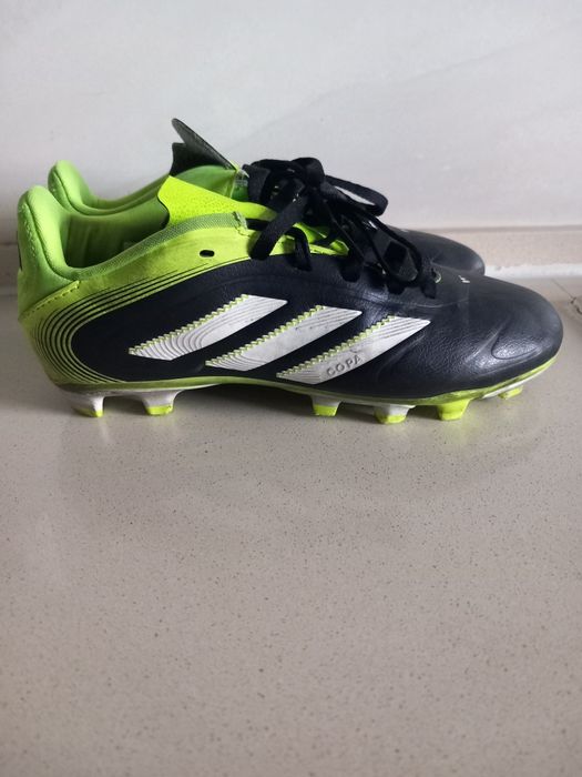 Chuteiras Adidas criança