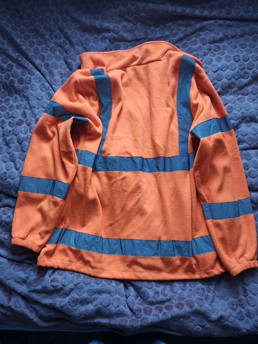 Bluza  polarowa.