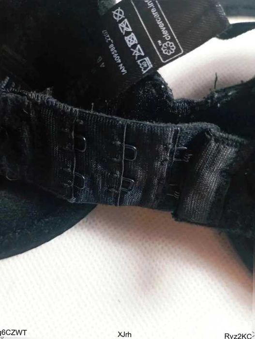 Esmara biustonosz 80B czarny klasyczny z fiszbinami everyday bra