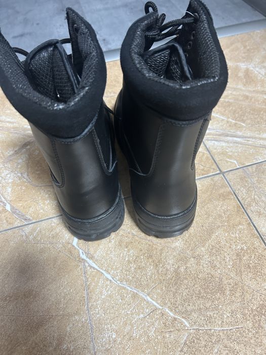 Buty  terenowe damskie i meskie roz 39 Thinsulate