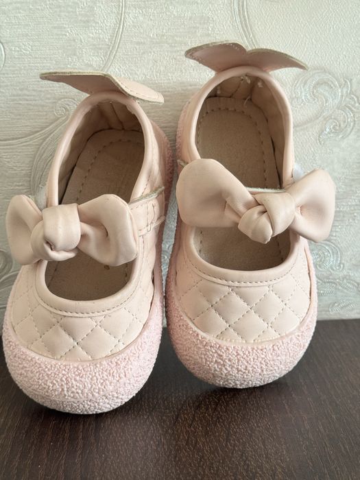 Туфельки дуже зручні та мякенькі