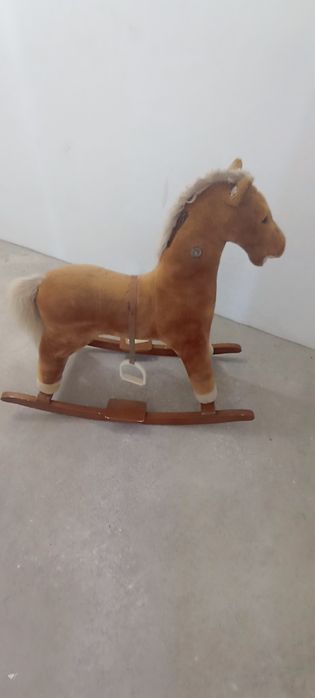 Cavalo de madeira