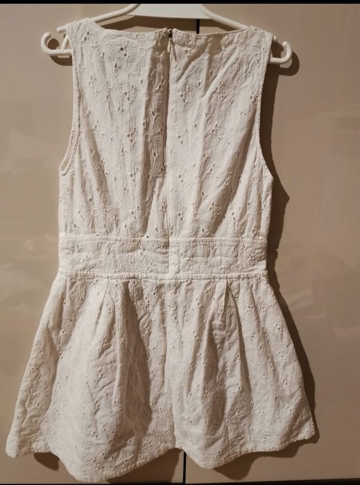 Sukienka dziewczynka biała Orsay elegancka 122/128 haft kwiatki