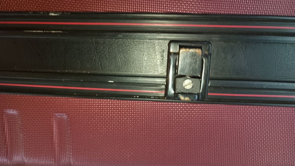 Aluminiowa walizka Goldmann stan dobry