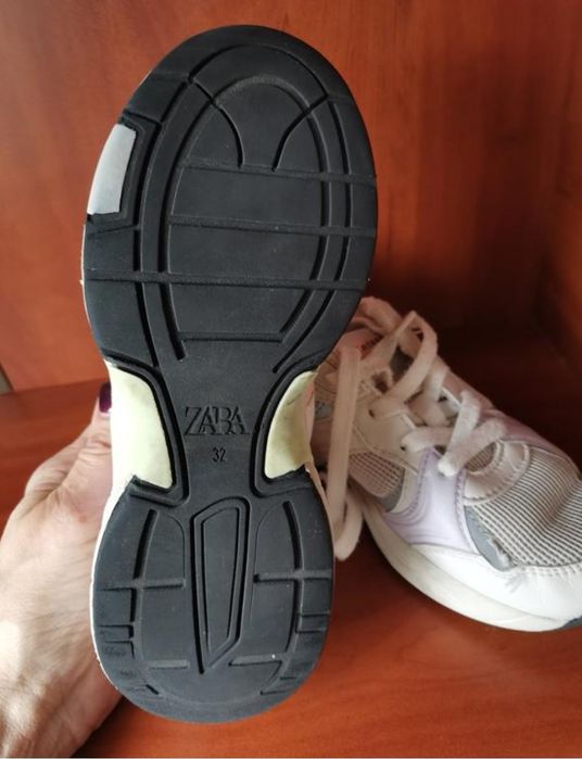Кросівки zara 32р.