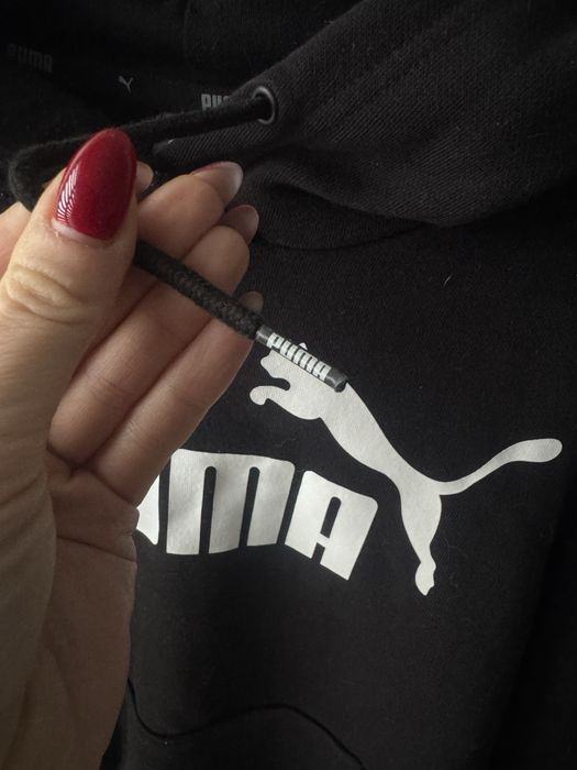 Bluza czarna z kapturem Puma jak nowa