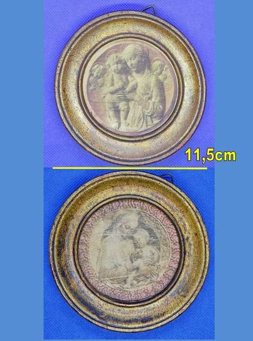 Conjunto de 2 pequenos quadros religiosos em seda