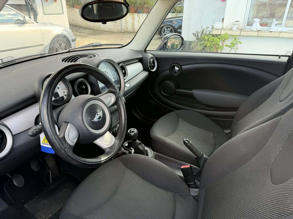 Vendo carro Mini 2011
