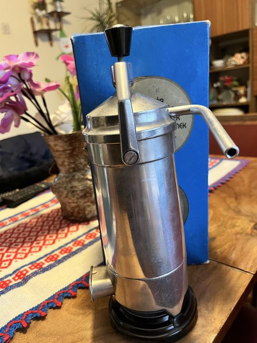 Dzbanek do parzenia kawy