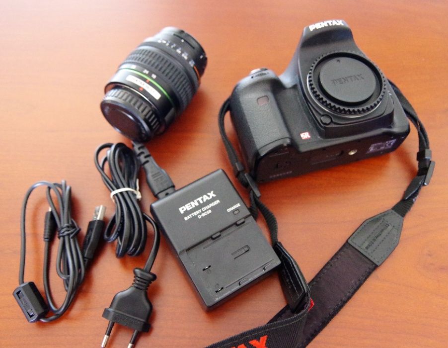 Máquina fotográfica Pentax K10 D