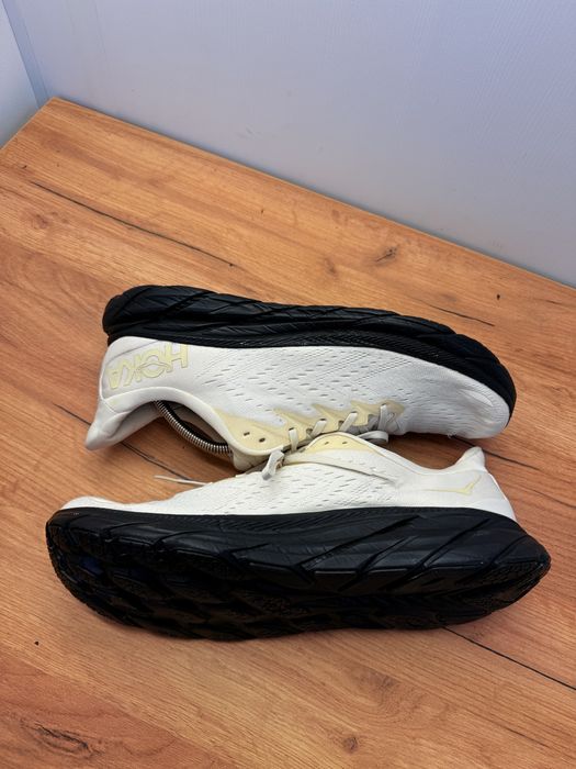 Кросівки Hoka Clifton 8 50.5 розмір О678