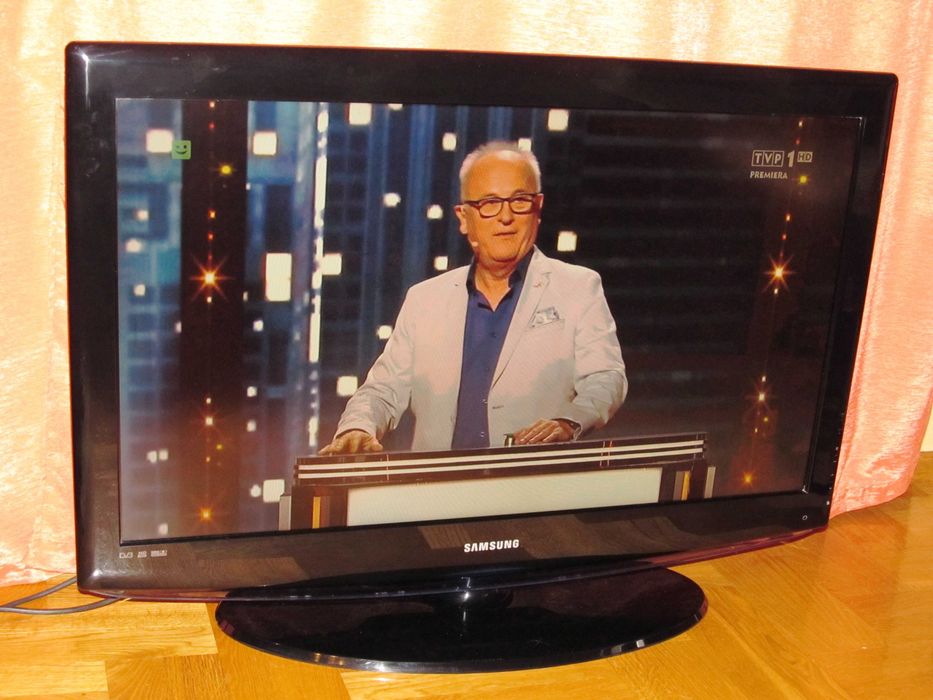 TV SAMSUNG 37 cali 3xHDMI Common Interface 2xEURO stopka pilot