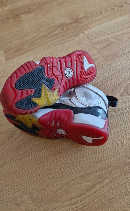 Buty sportowe Jordan rozmiar 39