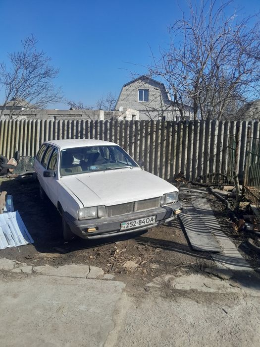 Продам пассат 1985 б2