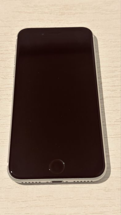 Iphone SE 2nd gen (2020) 64Gb White. Номер модели MX9T2FS/A