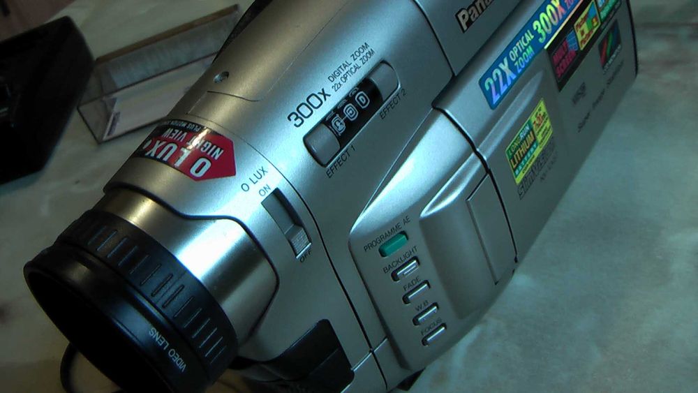 Відеокамера Panasonic NV-VX57EN