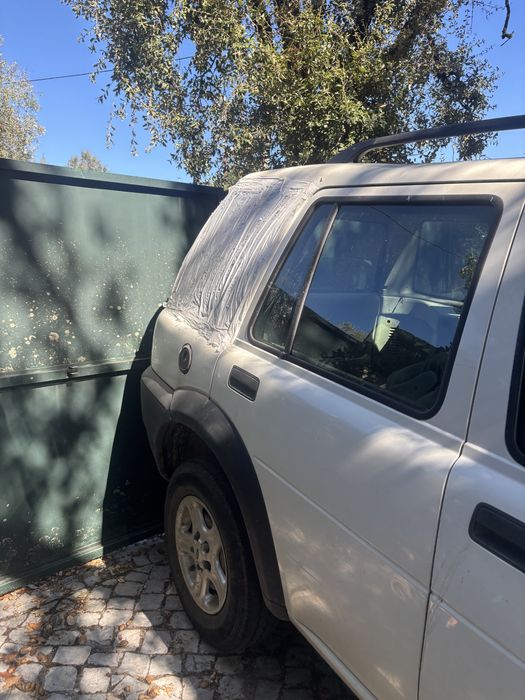 Landrove Freelander 2  2.0di