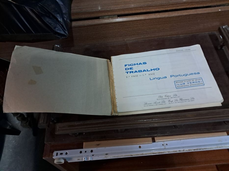 Caderno de trabalhos  da lingua portuguesa vintage