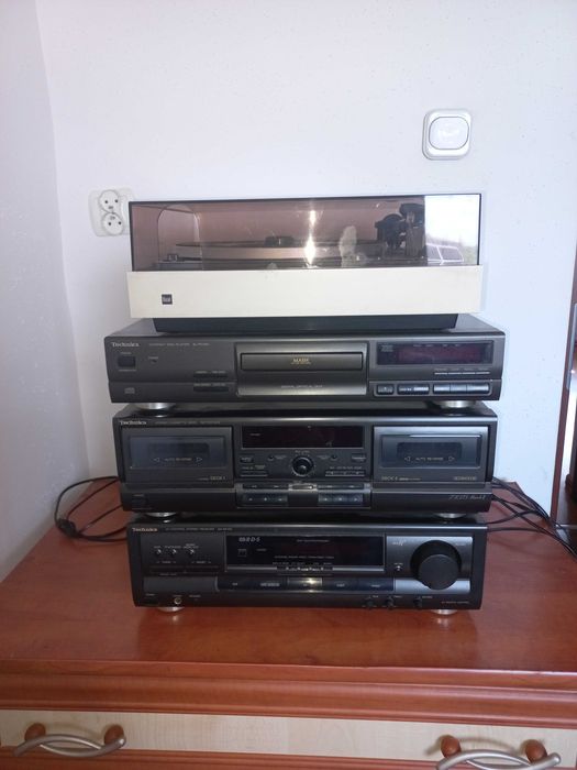 Wieża Technics z kolumnami ALTUS 110 z pilotem