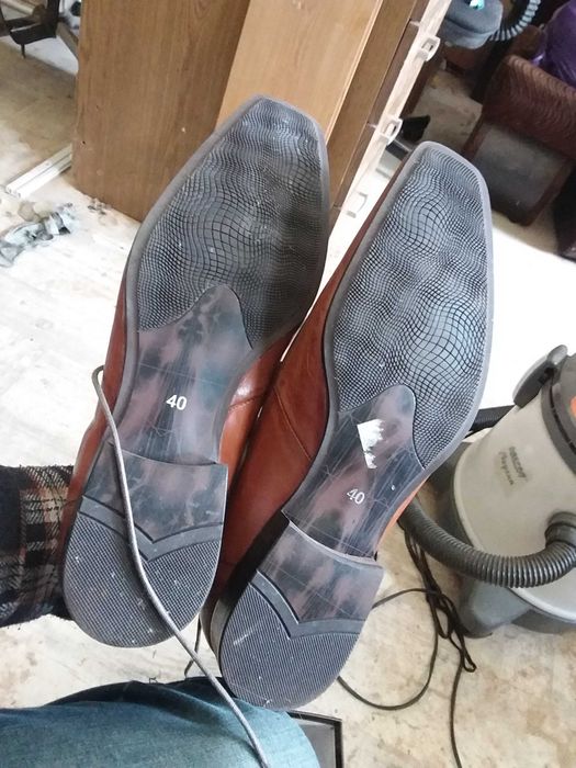 Pantofle. półbuty BONISY nr 40