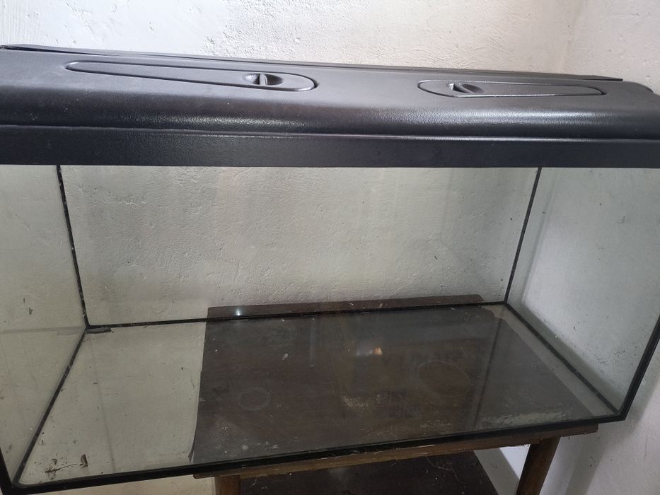Sprzedam Akwarium 200 L