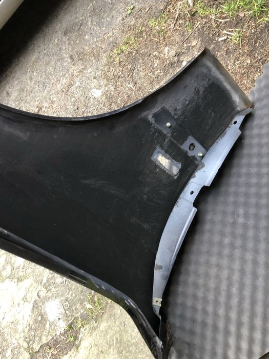 Blotnik przod lewy bmw e39 orientblau 317