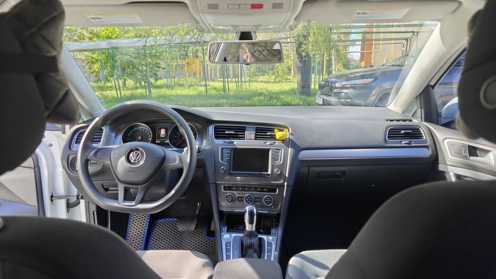 Продам E-GOLF 24 кВт