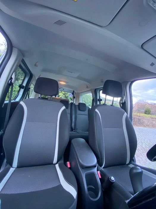 Renault Grand Kangoo 1.5 dci 90 ch (TPMR)