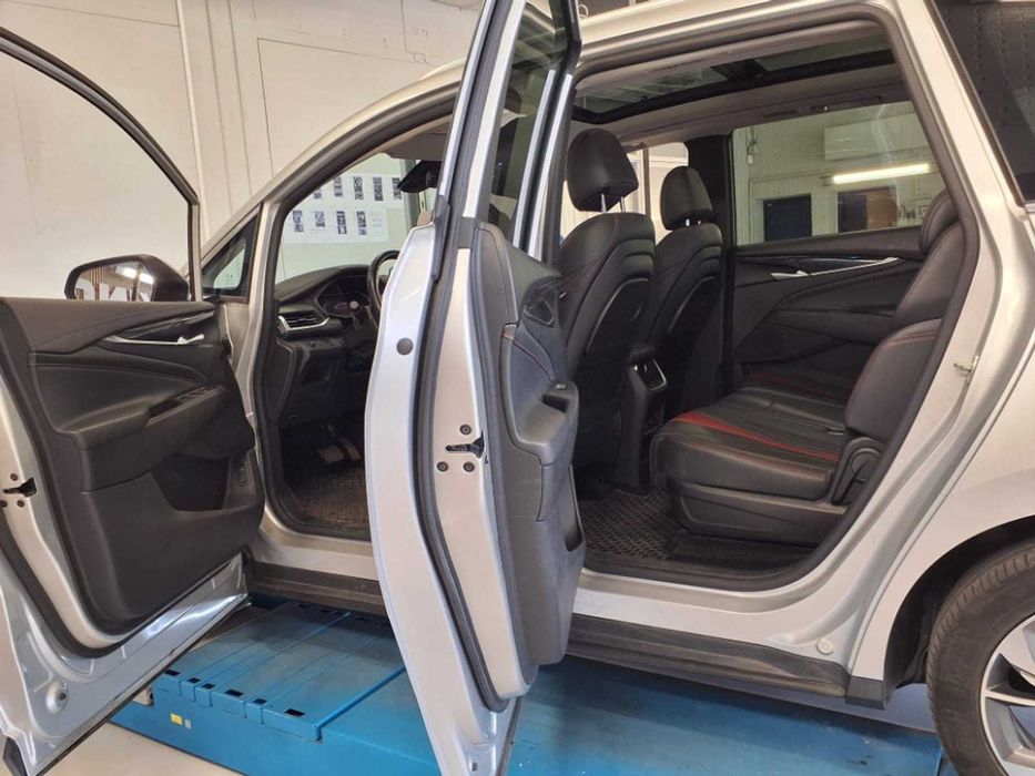 Maxus Euniq 5 ЕЛЕКТРИЧНИЙ VEN 7 місць  52 квт на 350 км Європа CCS2