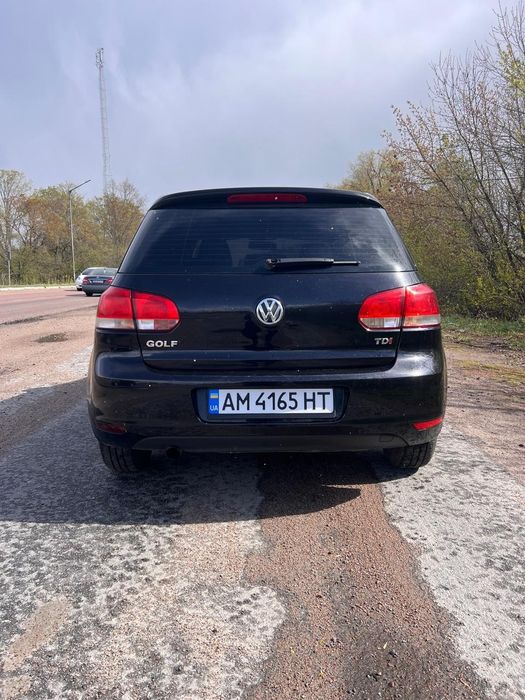 Volkswagen Golf 2010 рік Гольф Хетчбек