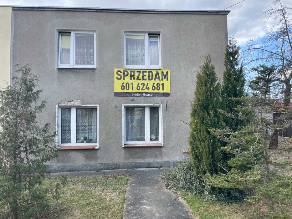 Dom na działce na sprzedaż
