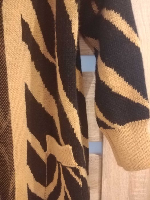 Kardigan długi czarno kamelowy