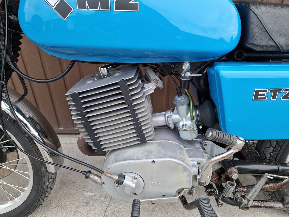 MZ ETZ 250 Ładna z DE Niebieska 83 rok