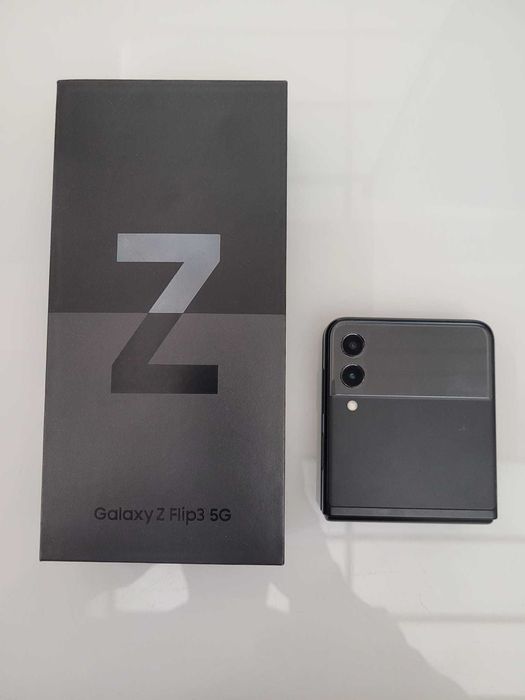 Samsung Z Flip 3 8/128GB. Używany, 3 m-ce gwarancji, od Studio Sim