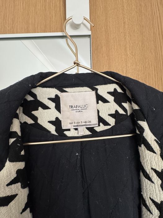 Casaco ZARA Trafaluc Tamanho S – padrão pied-de-poule
