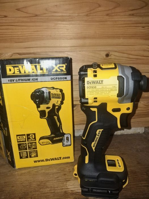Шурупокрут ударний / Impact акумуляторний DeWALT DCF850N