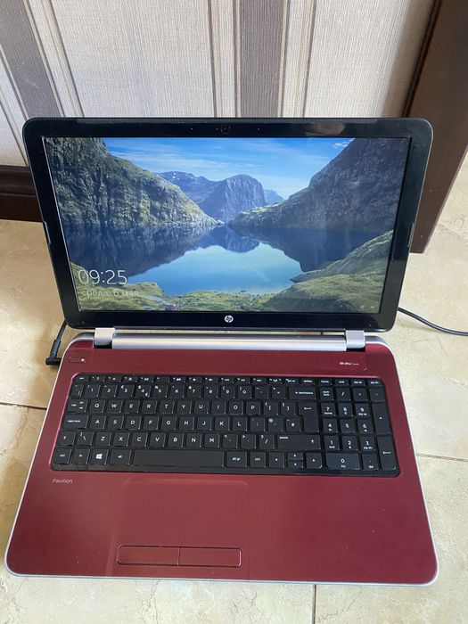 Ноутбук HP Pavilion 15-bw099sa