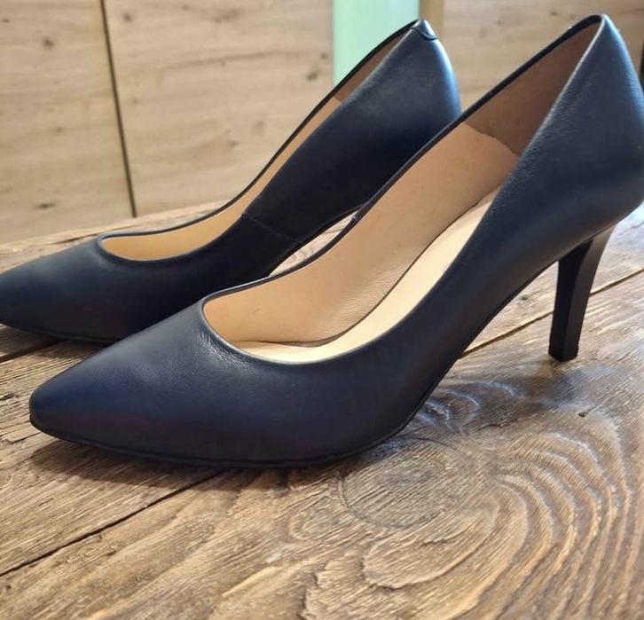 Buty damskie, szpilki, rozm.36 Nowe