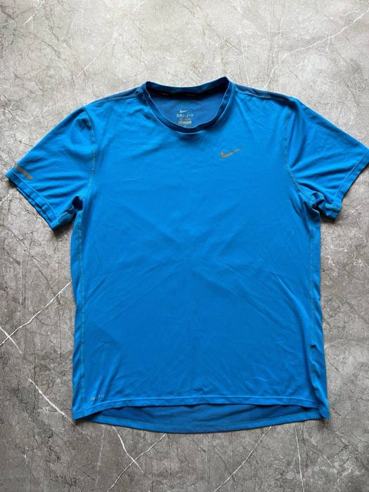 Футболки для тренировок размер S-M