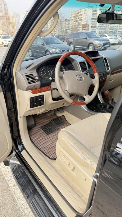 Продам Toyota Prado 120