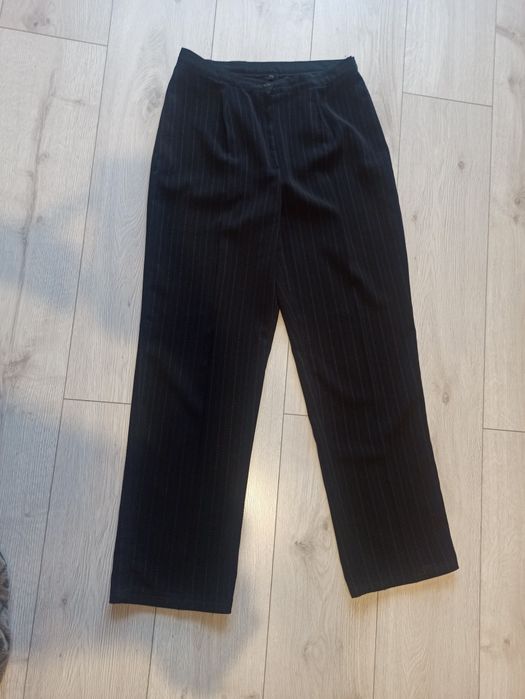 Czarne eleganckie spodnie damskie rozmiar L