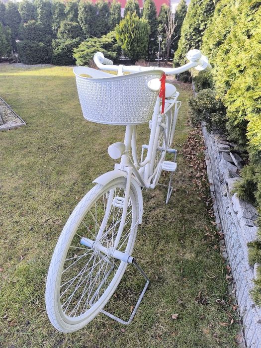kwietnik rower  biały ozdoba