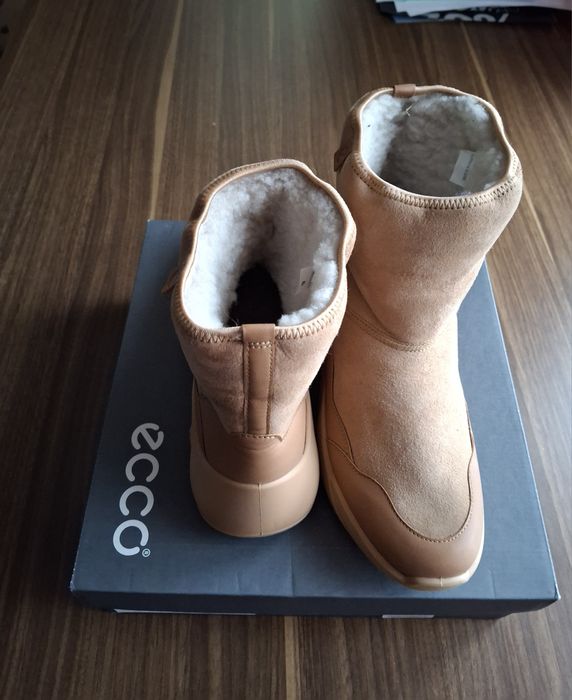 Нові чоботи ECCO, р.40