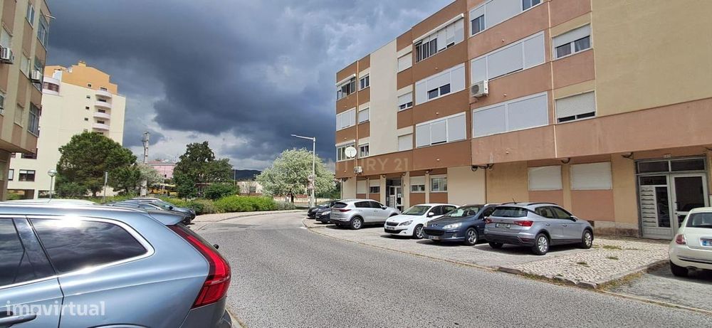 Oportunidade na Póvoa de Santa Iria – Apartamento com 3 quartos para v — Póvoa De Santa Iria E Forte Da Casa, Lisboa