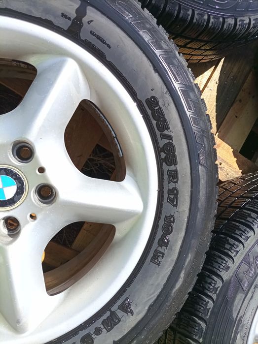 Sprzedam alufelgi BMW  X5 z 2003r