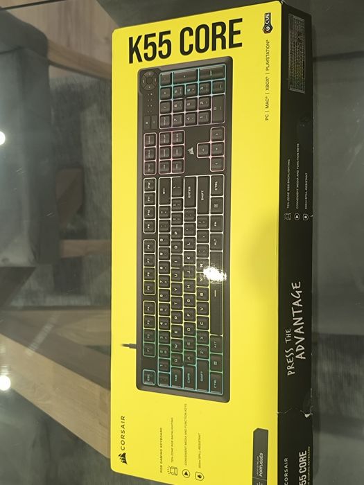 Teclado Corsair RGB