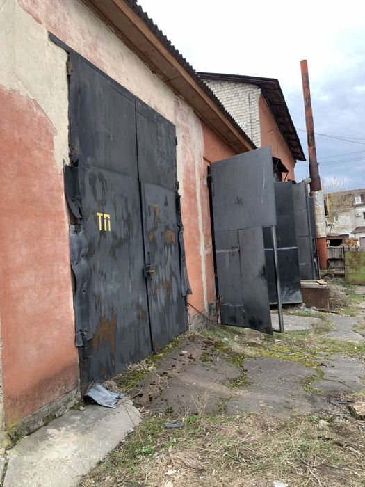 Продається виробнича будівля в центрі міста