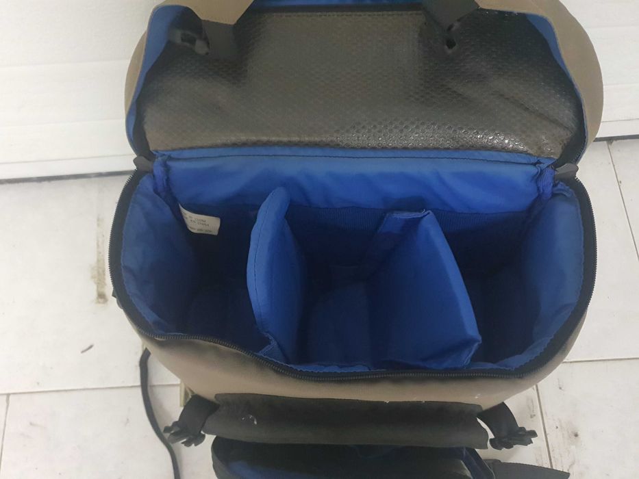 Mochila de fotografia e vários